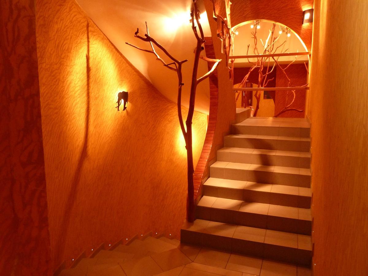 Kactus Lodge Pointe Noire Extérieur photo
